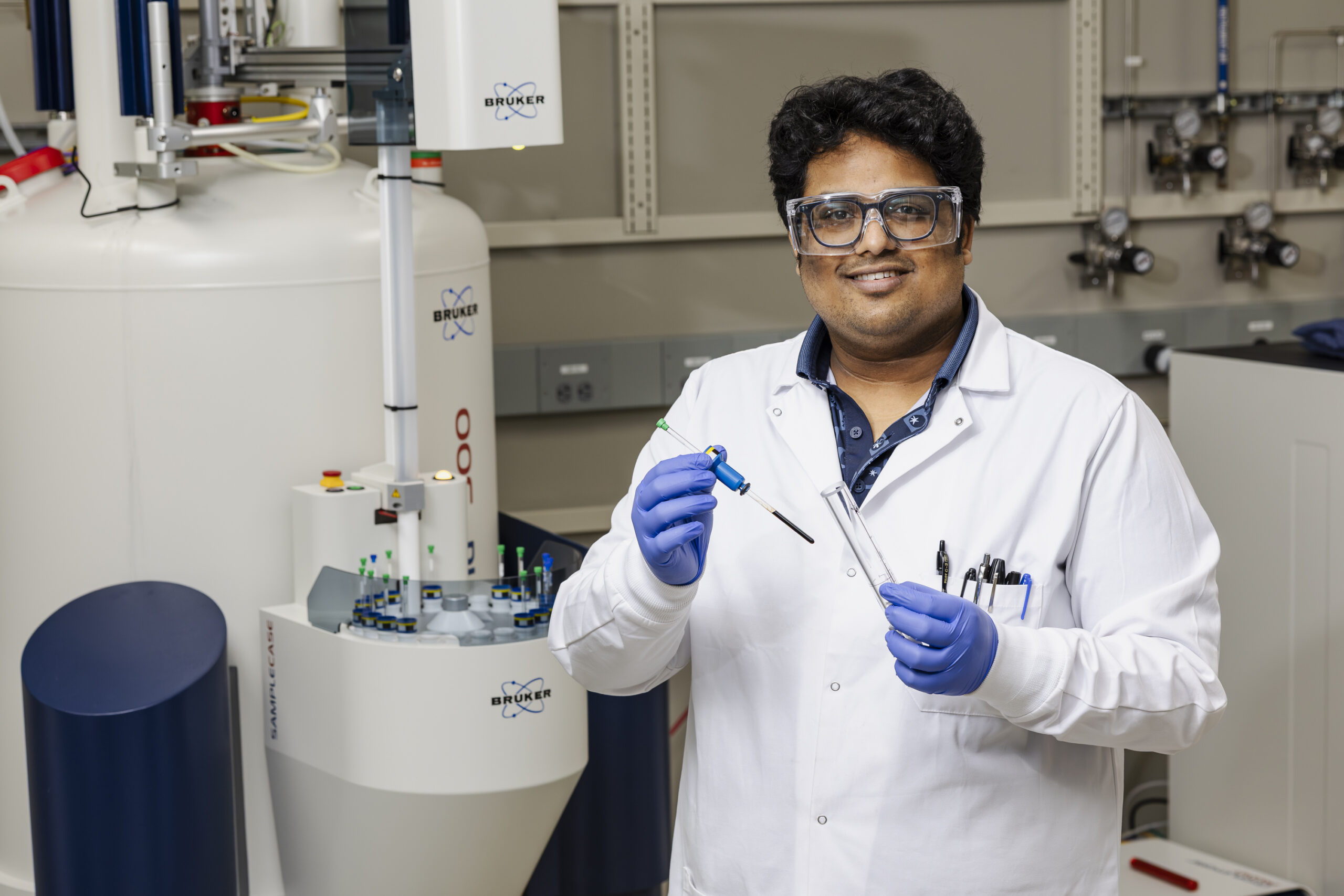 Rohit Kousika, a University of Tennessee Ph.D. student, works in Lab 110 of Building 1520 at Oak Ridge National Laboratory, Feb 27, 2026. His research experience at ORNL supports graduate education and advances scientific innovation that strengthens U.S. competitiveness and national research capabilities.